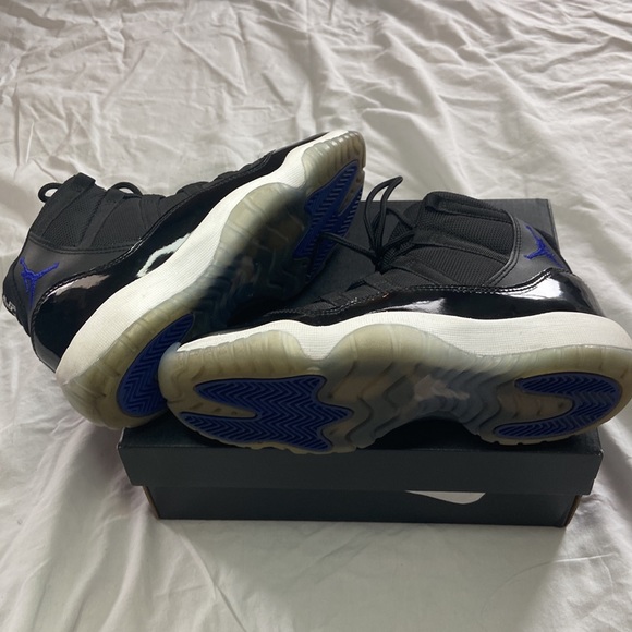 GS/women’s Jordan Space Jam 3.5 GS - Picture 6 of 6